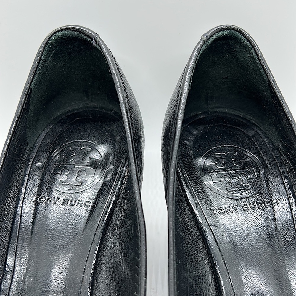 Tory Burch Sexy Black Leather Peep Toe Wedge Heels Shoes **Size 6.5** 🔥🔥 - Picture 4 of 10